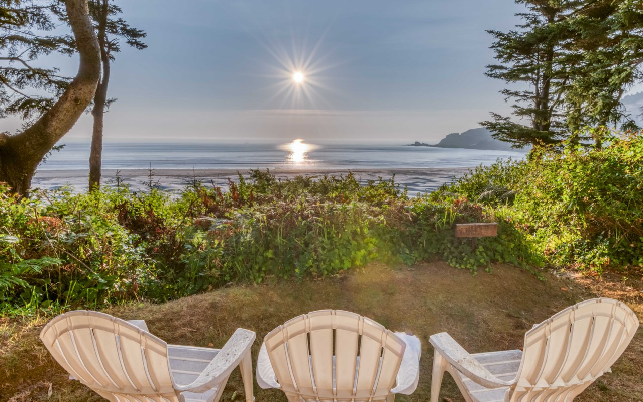 Agate Beach Oceanfront Suite B